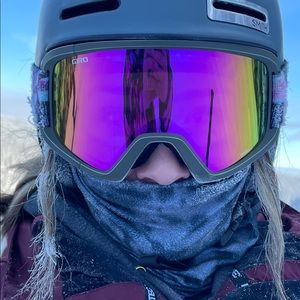 Meet your Posher, Izabella